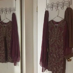 Desi outfit\ salawat Kameez